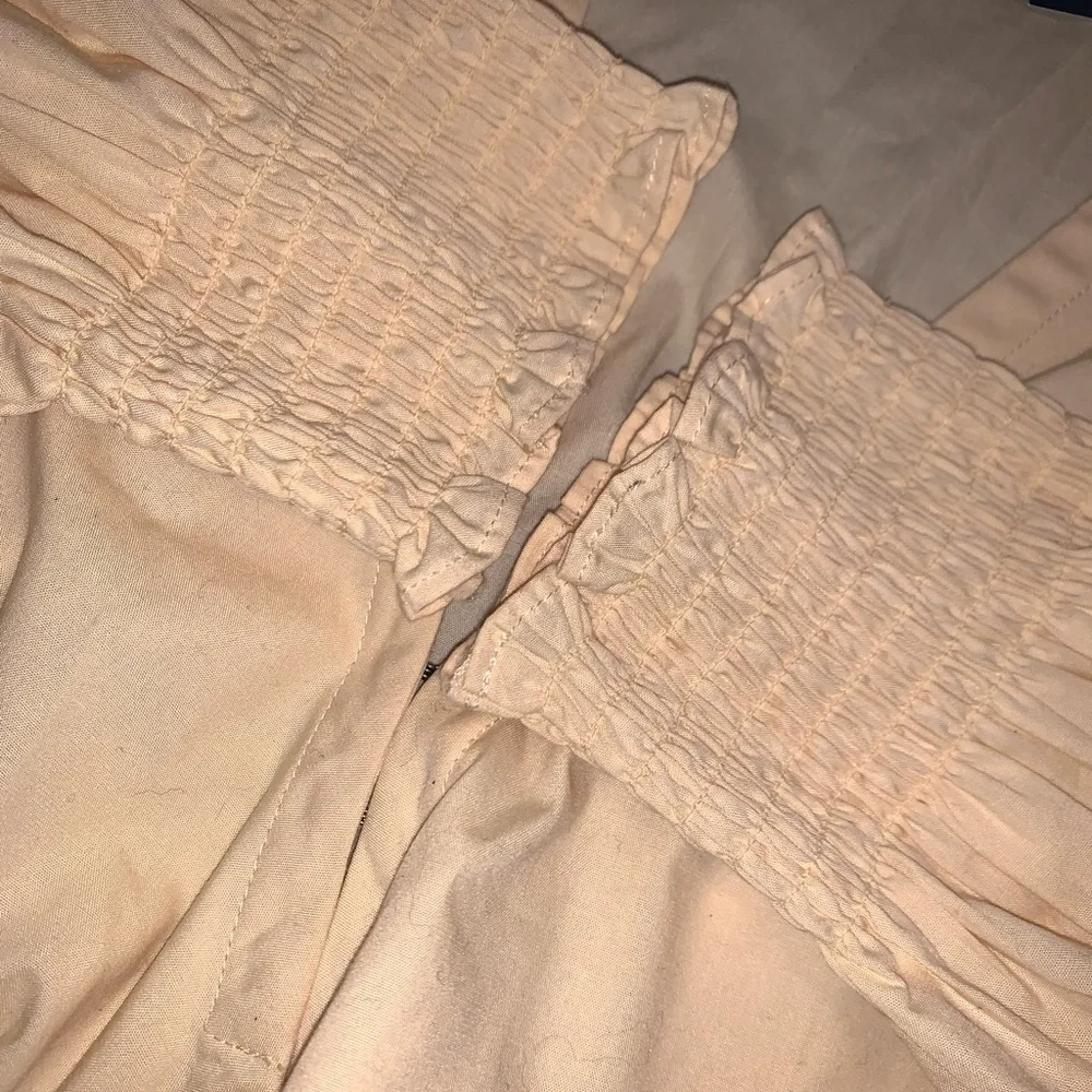 Abercrombie & Fitch Butter Yellow Peasant Sleeve Tie Front Cropped Top Shirt XS